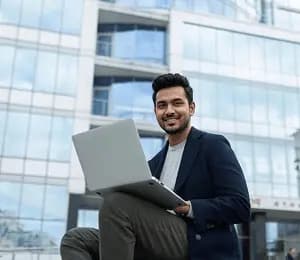 IT professional commuting in the city